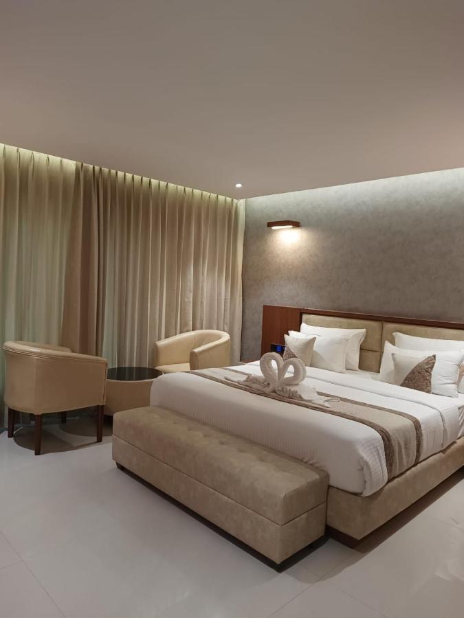 Royal Plaza Suites By Rak Rooms, Mangaluru Εξωτερικό φωτογραφία