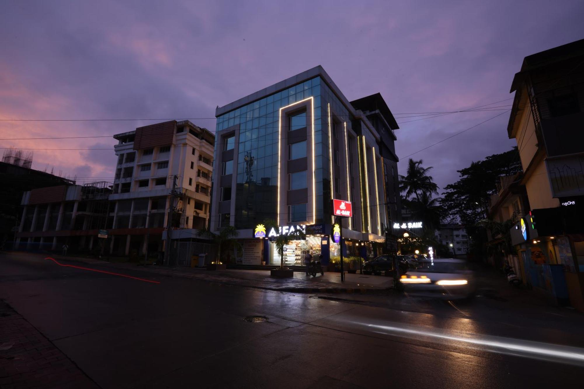 Royal Plaza Suites By Rak Rooms, Mangaluru Εξωτερικό φωτογραφία