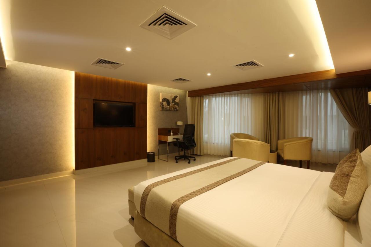 Royal Plaza Suites By Rak Rooms, Mangaluru Εξωτερικό φωτογραφία