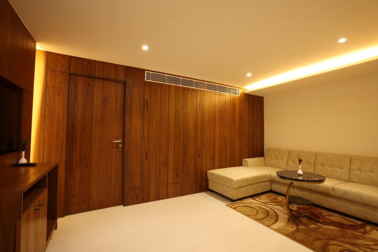 Royal Plaza Suites By Rak Rooms, Mangaluru Εξωτερικό φωτογραφία